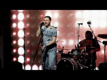 Vasyl Logai with the band "No Comments"
